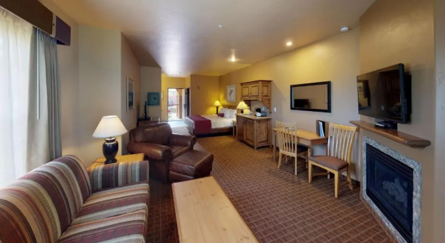 Двухместный люкс Superior Mountain Modern Sedona, Tapestry Collection by Hilton