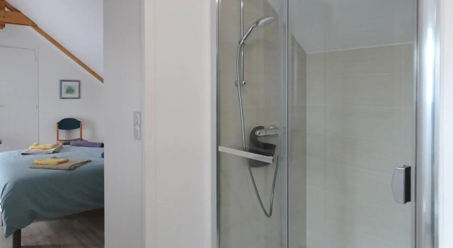 Semi-detached House, St. Meloir-des-ondes, Rezerwuj Hotel  