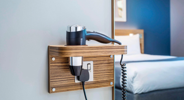 Travelodge Windsor Central, Забронировать Отель Виндзор Беркшир