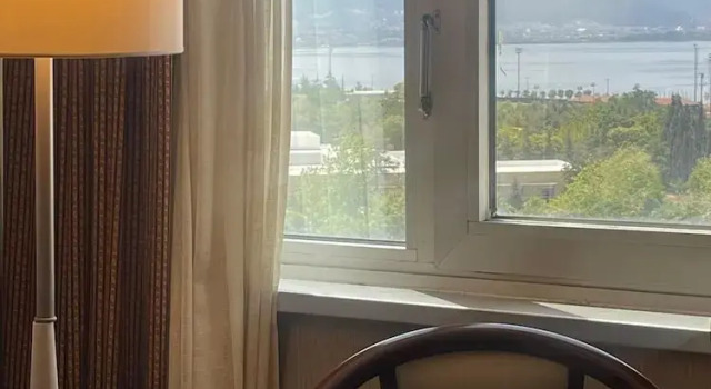 Standardowy trzyosobowy pokój 1 sypialnia EmexOtel Kocaeli