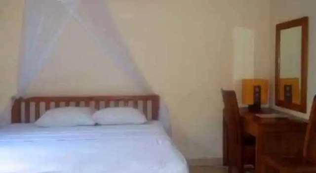 Kusuma Jaya Indah Bungalow, Varaa Hotelli Hotellit Bunutan pysäköinnillä, Pysäköinti
