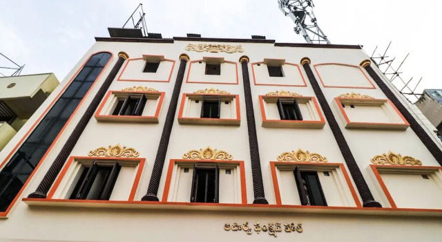 OYO 29000 SRK Inn