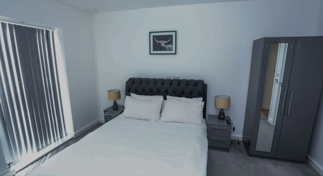 Exquisite One Bed Apartment