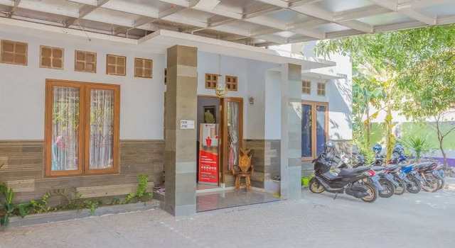 RedDoorz Syariah @ Puri Kalijaga Street, Rezervasyon Otel North Cirebon West Java