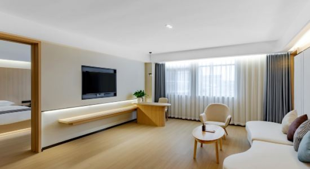 Семейный люкс Deluxe Wilton Nanling Hotel