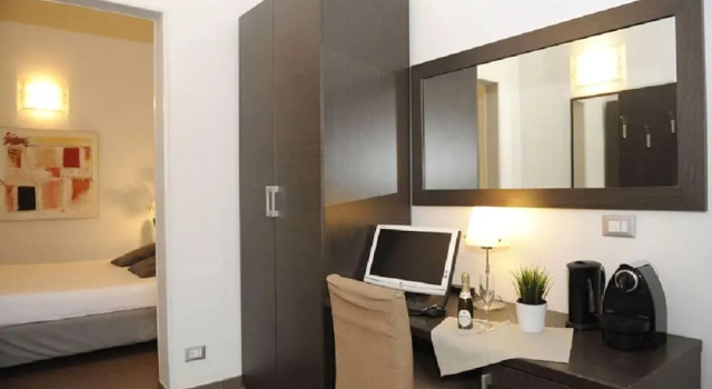 Le M Apartment