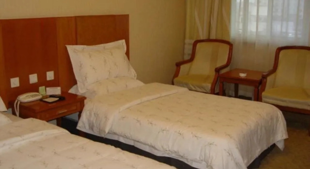 M·S HOTELS MEISU Intercontinental Hotel (Chonghemen Ziyang Street), Book Hotel Hoteller i Linhai med parkering, Parkering