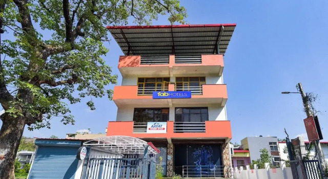 Fabhotel Aayat Home Stay, Rezervovat Hotel Déhrádún Uttarakhand