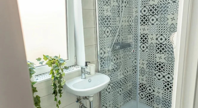 Кровать в общем номере First Hostel Bucur 21