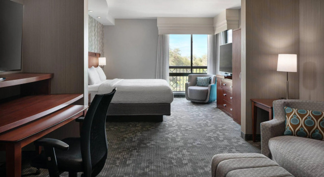 Двухместный полулюкс Courtyard by Marriott Maui Kahului Airport