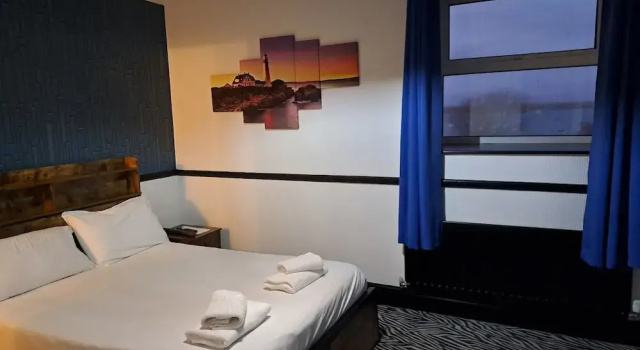 Трёхместный семейный номер Standard Boathouse Hotel