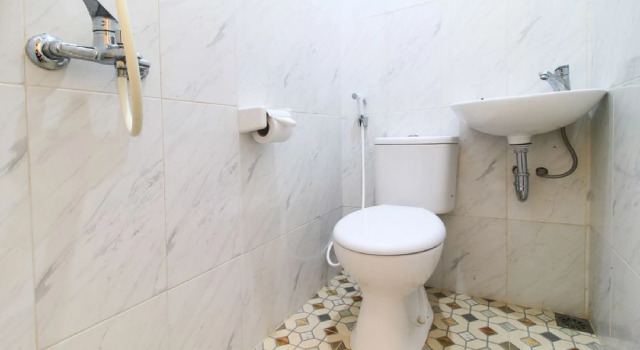 Standart çift kişilik oda RedDoorz near Klaten Train Station