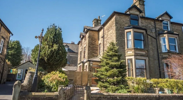 Compton Guest House