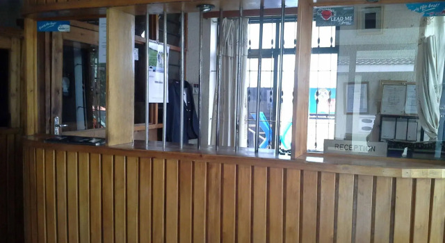 Fine Travellers Hotel, Buchen Sie Hotel Sinza Daressalam