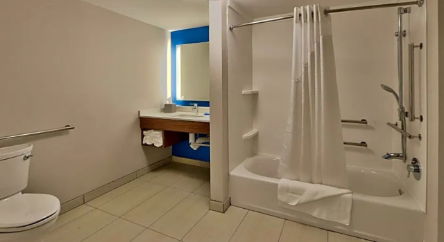 Люкс c 1 комнатой Holiday Inn Express & Suites - Roswell by IHG