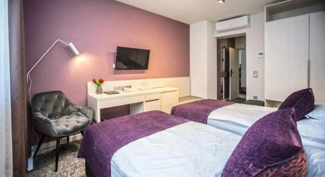 Piccolo Panzió Vendéglő Vinoteca, Reserva ahora Hotel Zalaegerszeg Zala