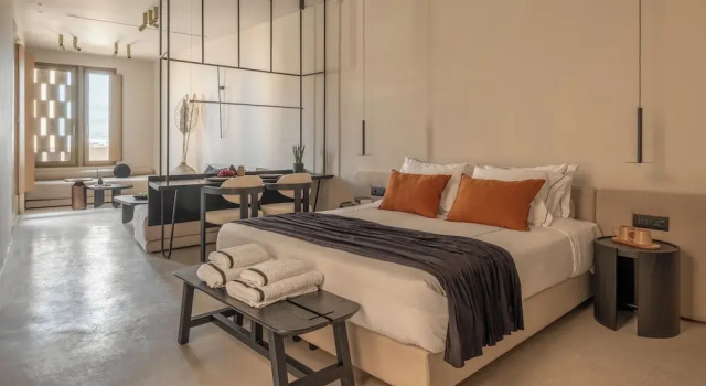 Enorme EOS Santorini, Забронировать Отель Бизнес-отели Пиргос, 4* 5*