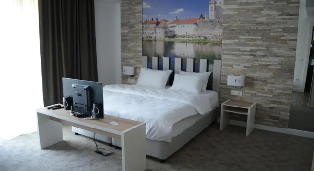 Двухместный номер Standard с балконом Hotel Nar