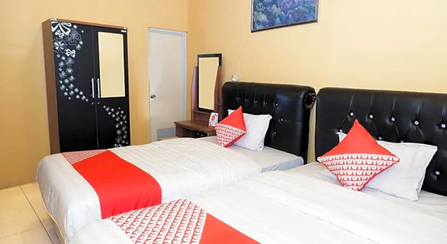 Camera Standard Super OYO 598 Udan Mas Guesthouse& Gallery