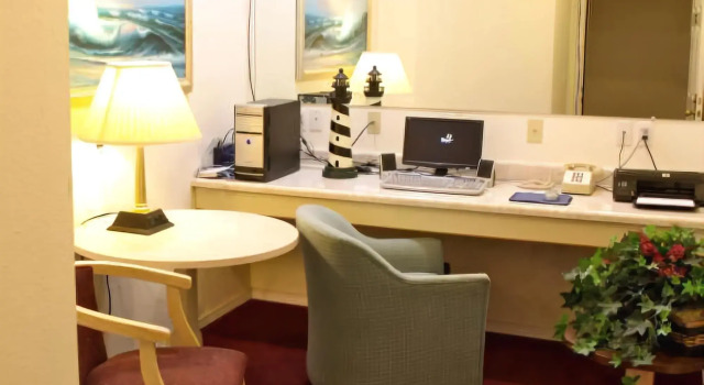 Lighthouse Inn