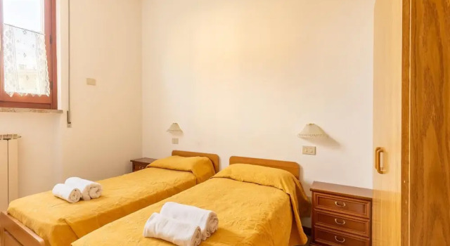 Апартаменты Classic Cozy apartment with swimming pool and gym on Lake Trasimeno