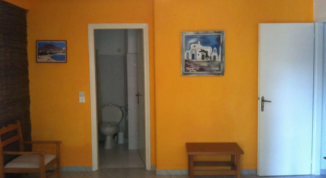 Free Sun Rooms and Apartments, Prenota Appartamento Piso Livadi Paro