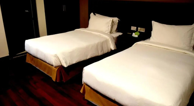 Полулюкс Lazenda Hotel