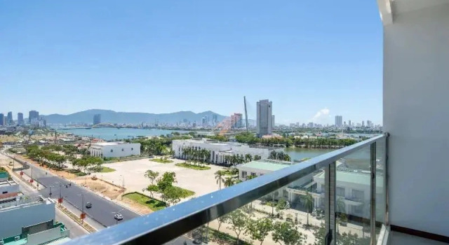 Двухместный номер Deluxe с балконом Lamanga Hotel & Suites Danang