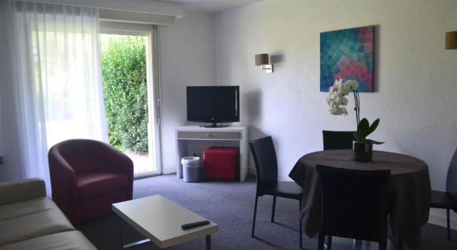 Апартаменты Hotel Maison Chiberta