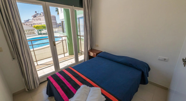 Apartaments AR Melrose Place
