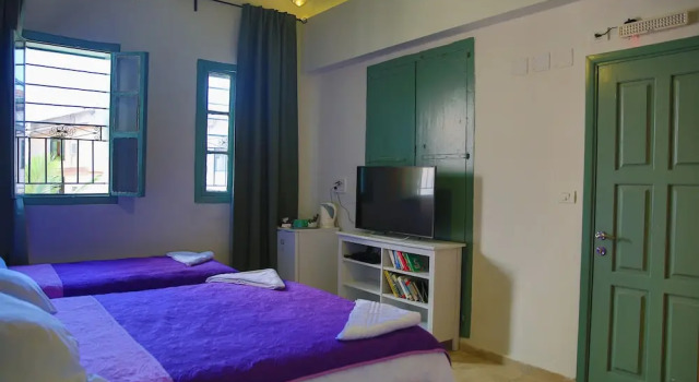 Трёхместный номер Standard Michel House