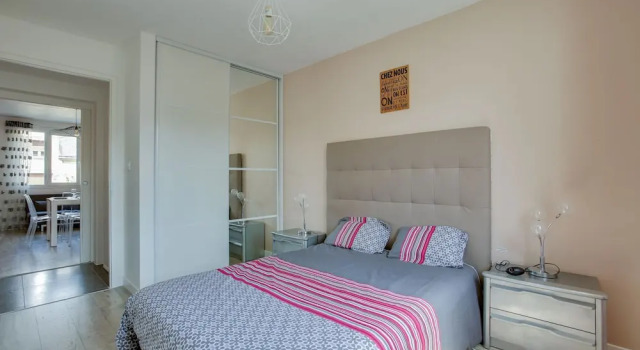 Nina Home - Chic T3 Tout Équipé, Centre-ville, Rezerwuj Hotel Lorient 