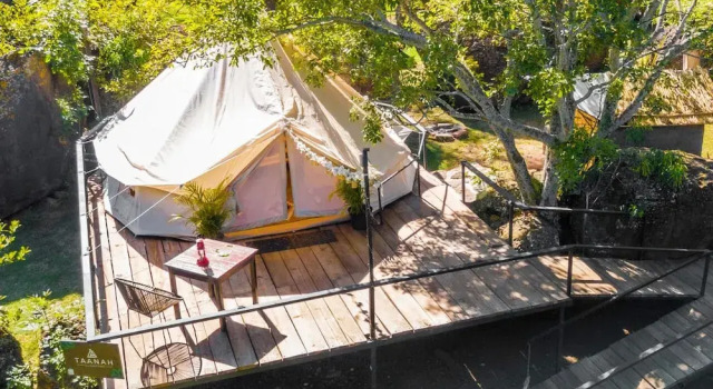 Тент с видом на сад Taanah Hotel & Glamping