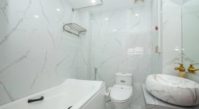 Sumitomo Hotel & Service Apartment 20 Lane 12 Dao Tan