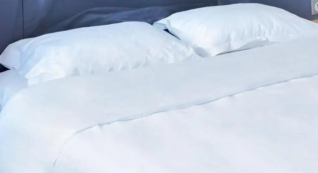 Трёхместный номер Standard B&B HOTEL Laval Ouest