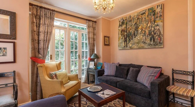 Elegant 2BR Flat w/ Garden Close to Battersea Park, Забронировать Отель Баттерси Лондон, рядом с Мост Челси