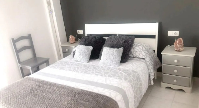 Apartment with One Bedroom in las Lagunas de Mijas, with Wonderful Sea View, Shared Pool, Furnished Terrace - 1 Km From the Beach, Забронировать Апартаменты/квартира Эль-Фаро Испания