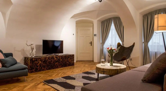 Lazenska N4, Rezervovat Hotel Hotely v Praha s parkováním, poblíž Charles Bridge, Parkování
