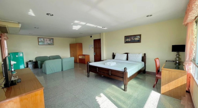 Номер Executive Hi Hotel