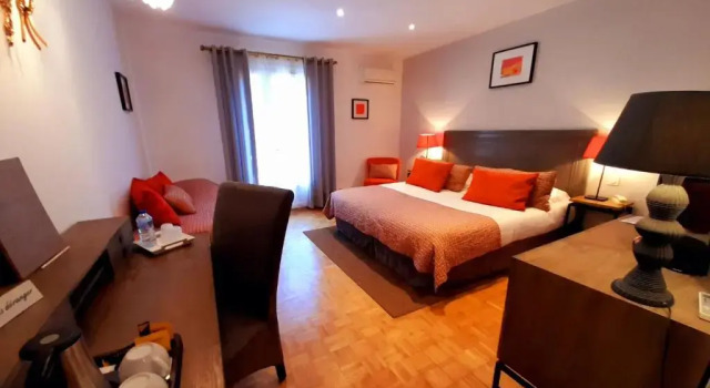 Номер Comfort Logis Hôtel Fabian des Baux