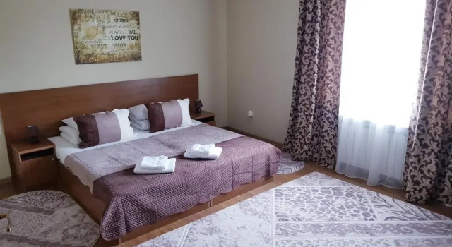 Апартаменты Chernivtsi Apartments