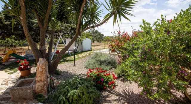 Lamia del fico, Book Hotel Hotels in Murgia with Parking, Parking