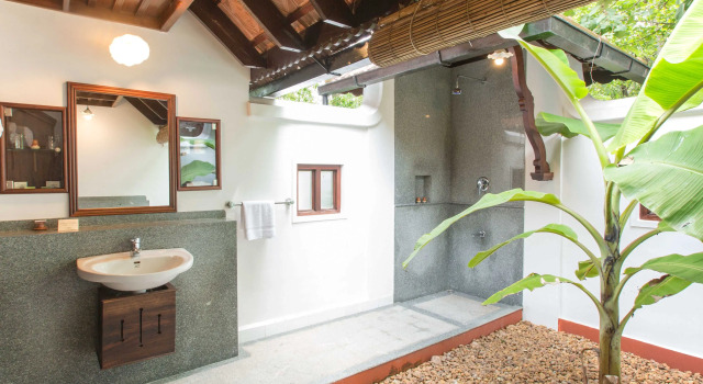 Номер Standard Coconut Lagoon Kumarakom - A CGH Earth Experience