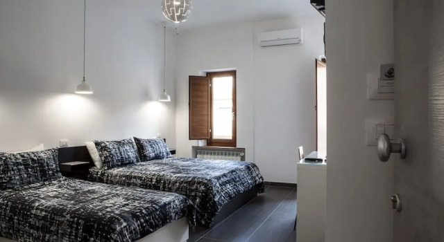 Двухместный номер Superior с балконом Pomodoro Bed