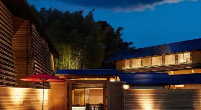 Kotononiwa, Book Hotel 4-stjernede hoteller i Ehime, 4*