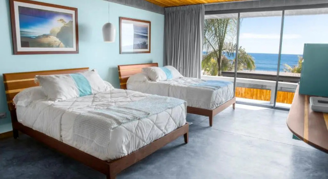 Puro Surf Hotel and Academy