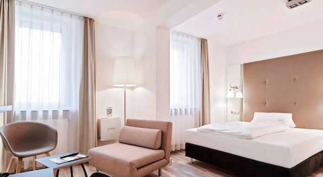 Económica Casal quarto 1 quarto com vista para o pátio Hotel Amadeus