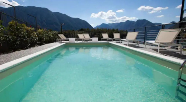 Appartamento ISOLA Residence Comacina, Book Apartment Hotels in Como with a Pool, Swimming Pool