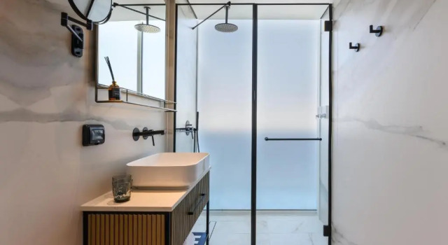 Двухместный номер Standard с балконом и с видом на город Alberto by Isrotel Design