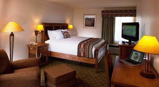 Cabins at Grand Canyon West, Забронировать Отель Гранд Каньон Запад США